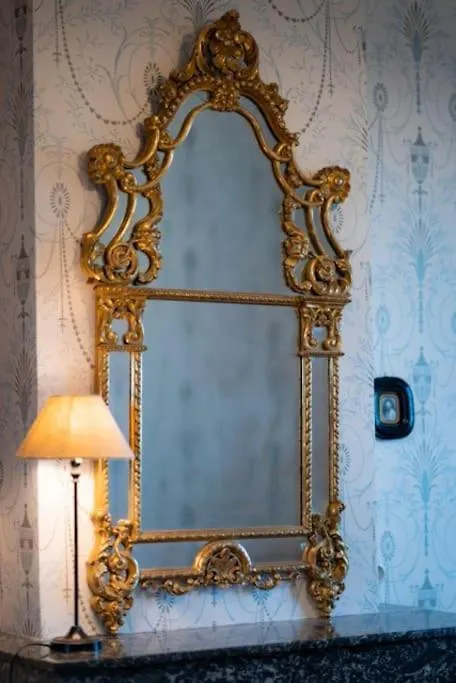 Apartment Gite Ou Chambres D'Hotes Au Chateau De Montclair Pommiers